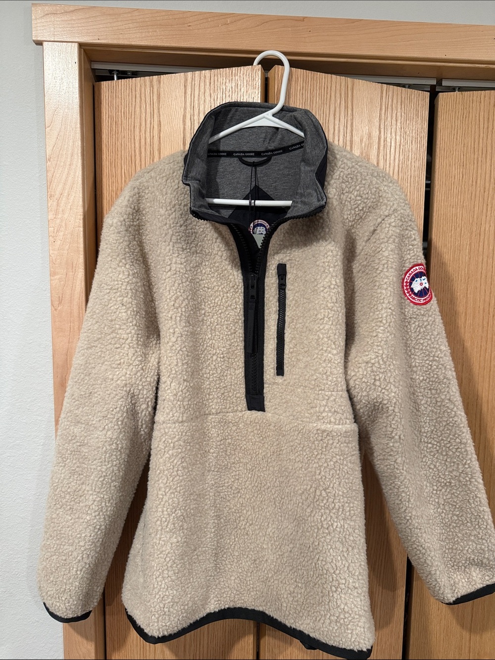 Canada Goose Beige Sherpa Men's Updated Renfrew Fleece Pullover L